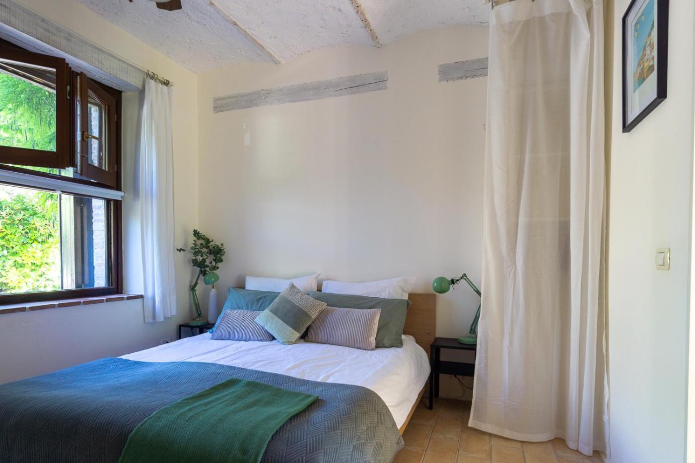 Rosa Nel Pozzo Apartments And B&B San Pietro  Bagian luar foto