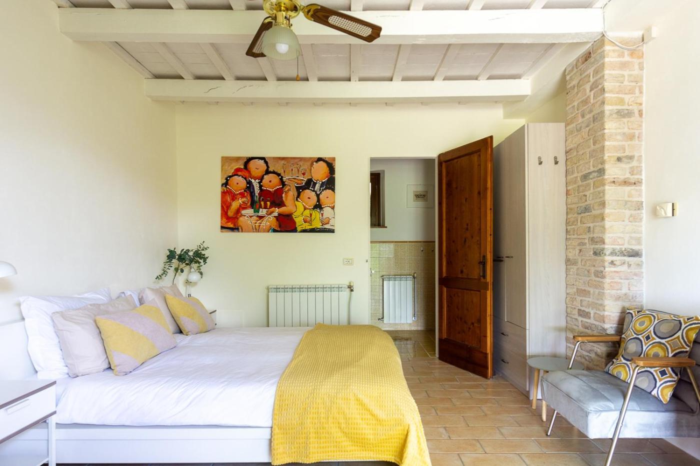 Rosa Nel Pozzo Apartments And B&B San Pietro  Bagian luar foto