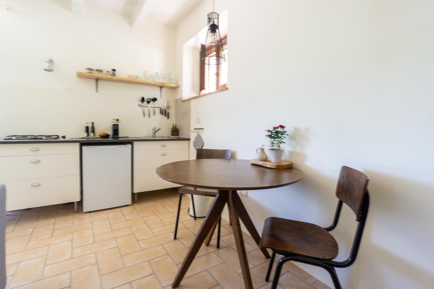 Rosa Nel Pozzo Apartments And B&B San Pietro  Bagian luar foto
